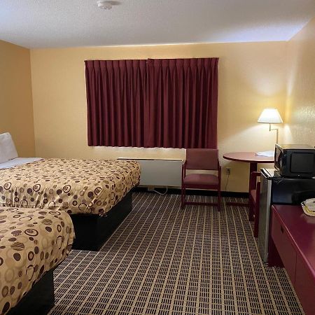 America'S Stay Inn Stewartville Екстериор снимка