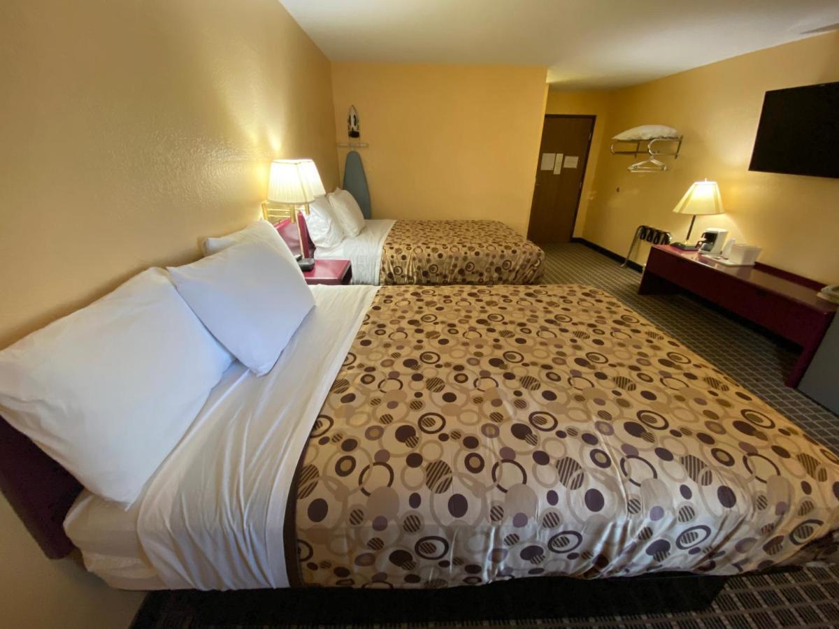 America'S Stay Inn Stewartville Екстериор снимка