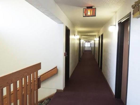 America'S Stay Inn Stewartville Екстериор снимка